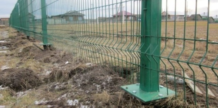 Купить сваи для ограждения от производителя в Бирске от 1401 руб: низкая цена, быстрая установка
